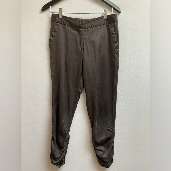 Daughters of liberation Anthropologie ruched cropped pants Sz 2 - Picture 1 of 8